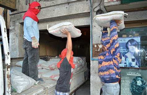 P10 minimum wage hike in CL effective Jan. 1 .